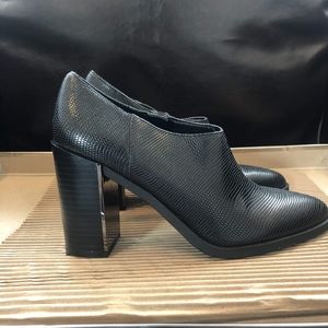 Heel boot